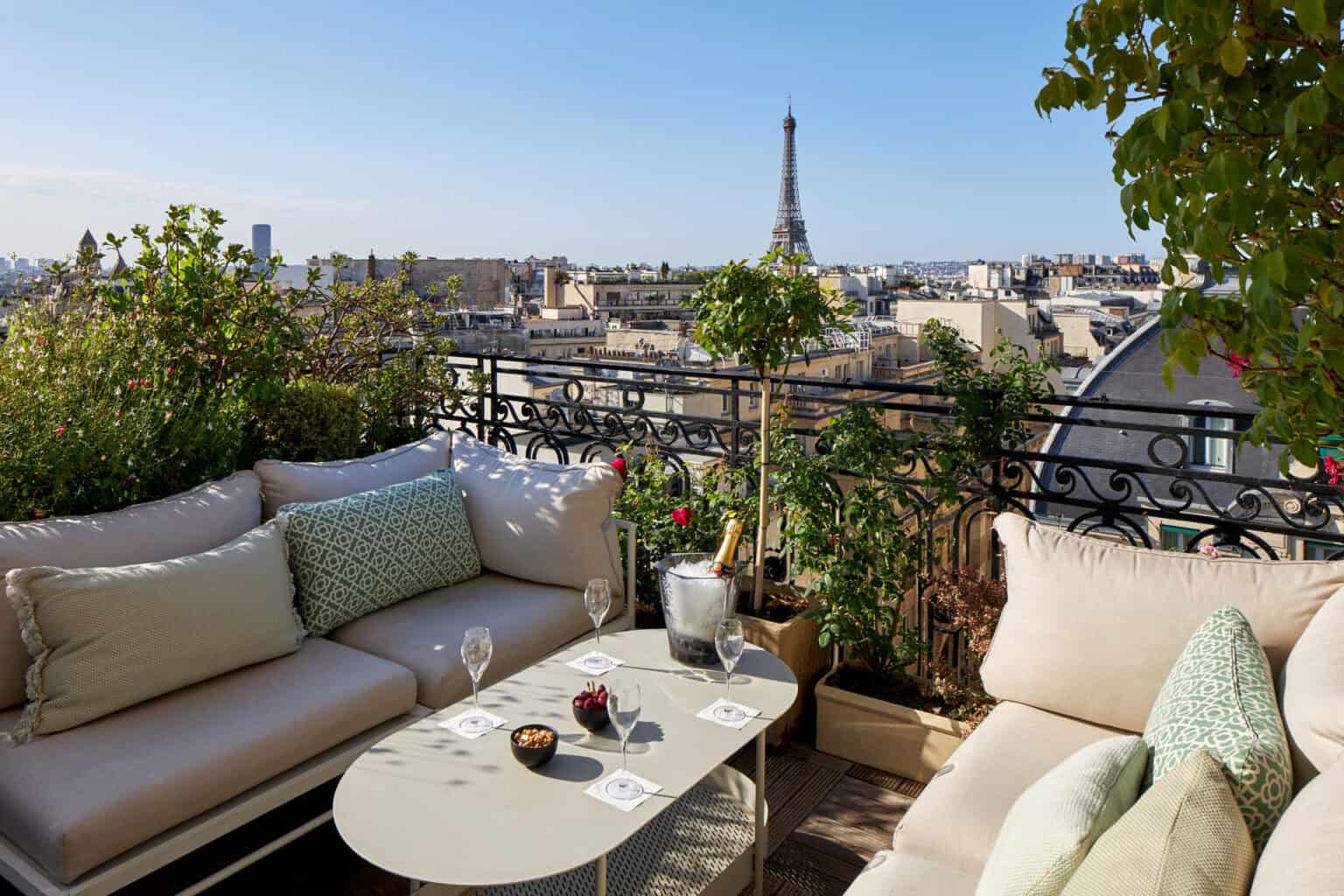 10 Best Rooftop Bars in Paris with Eiffel Tower Views